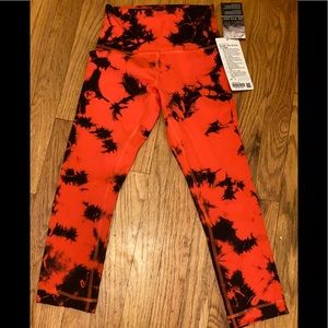 Brand new lululemon wunder train HR Crop! Tags on